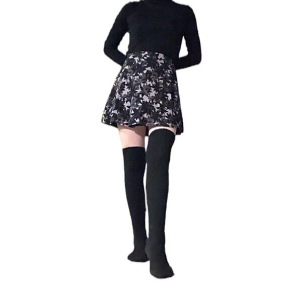 Aritzia Sunday Best McHugh Floral Wrap Skirt Sz 6 - Picture 1 of 16